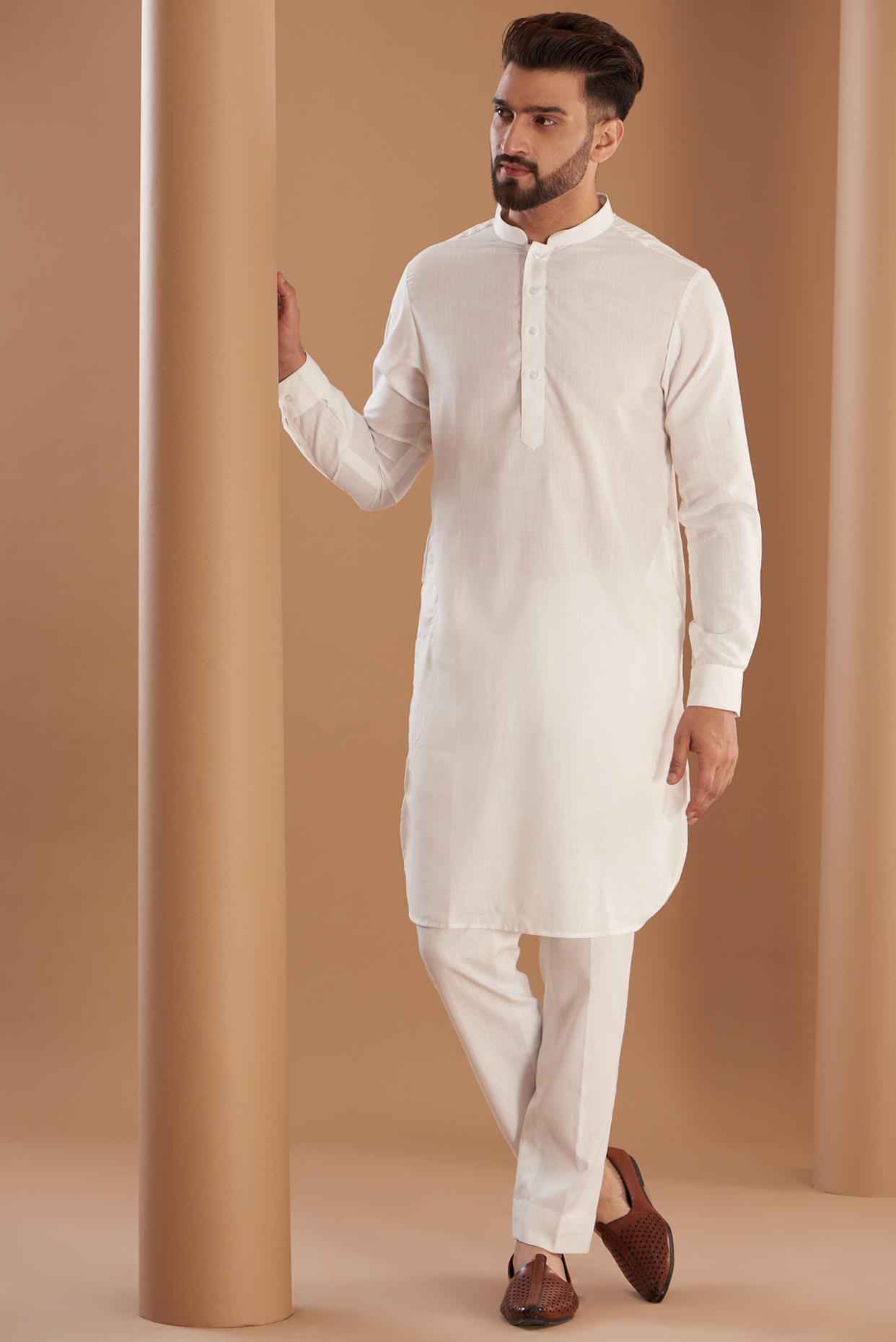 White Matka Cotton Kurta Set by Manish Nagdeo Men at Pernia's Pop Up Shop