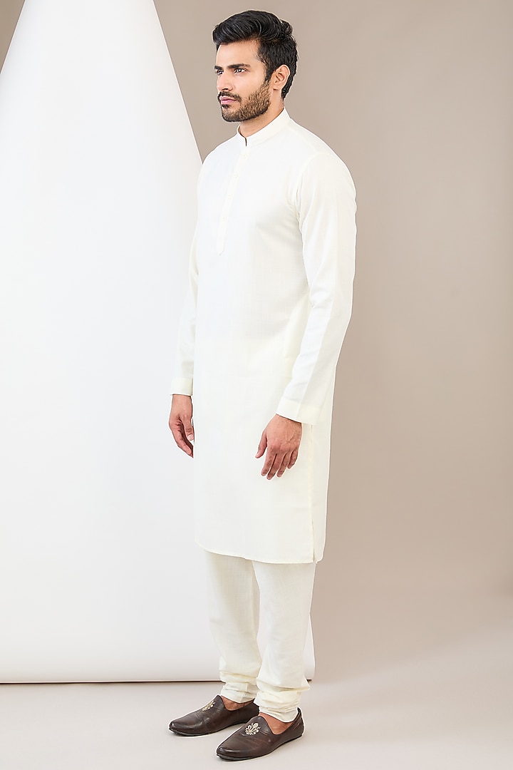 Ivory Ruby Silk Tie-Dye Printed Bundi Jacket Set by Manish Nagdeo Men at Pernia's Pop Up Shop