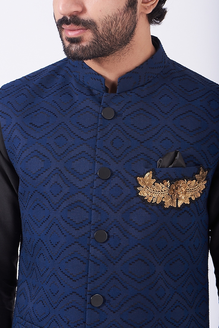 Black Kurta Set With Blue Bundi Jacket by Manish Nagdeo Men at Pernia's Pop Up Shop