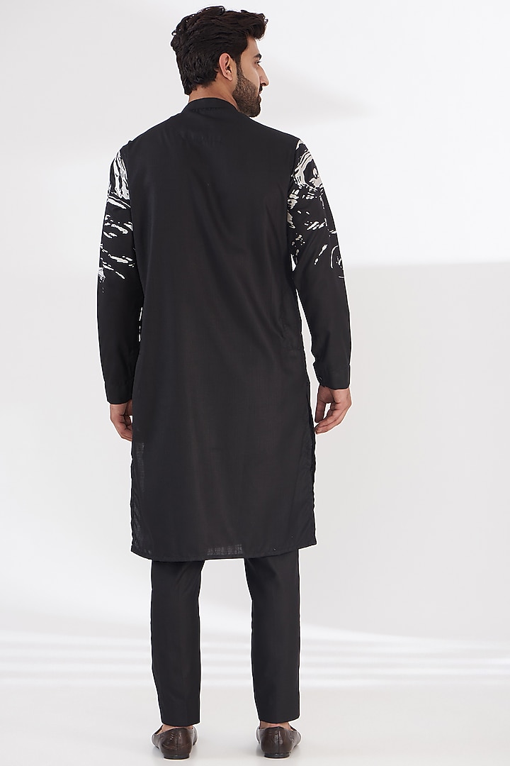 Black Ruby Silk Printed & Embroidered Indowestern Set by Manish Nagdeo Men at Pernia's Pop Up Shop