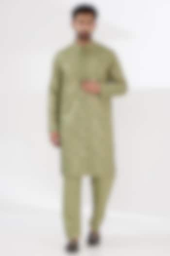 Green Ruby Silk Floral Printed Kurta Set by Manish Nagdeo Men at Pernia's Pop Up Shop