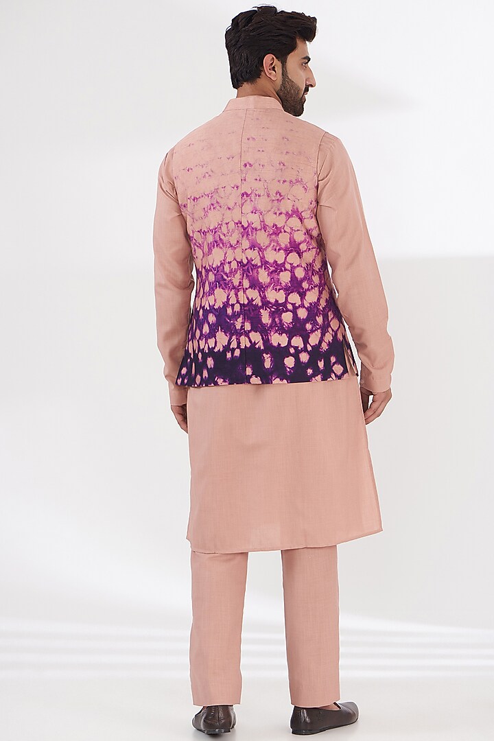 Peach Art Silk Printed Bundi Jacket Set by Manish Nagdeo Men at Pernia's Pop Up Shop