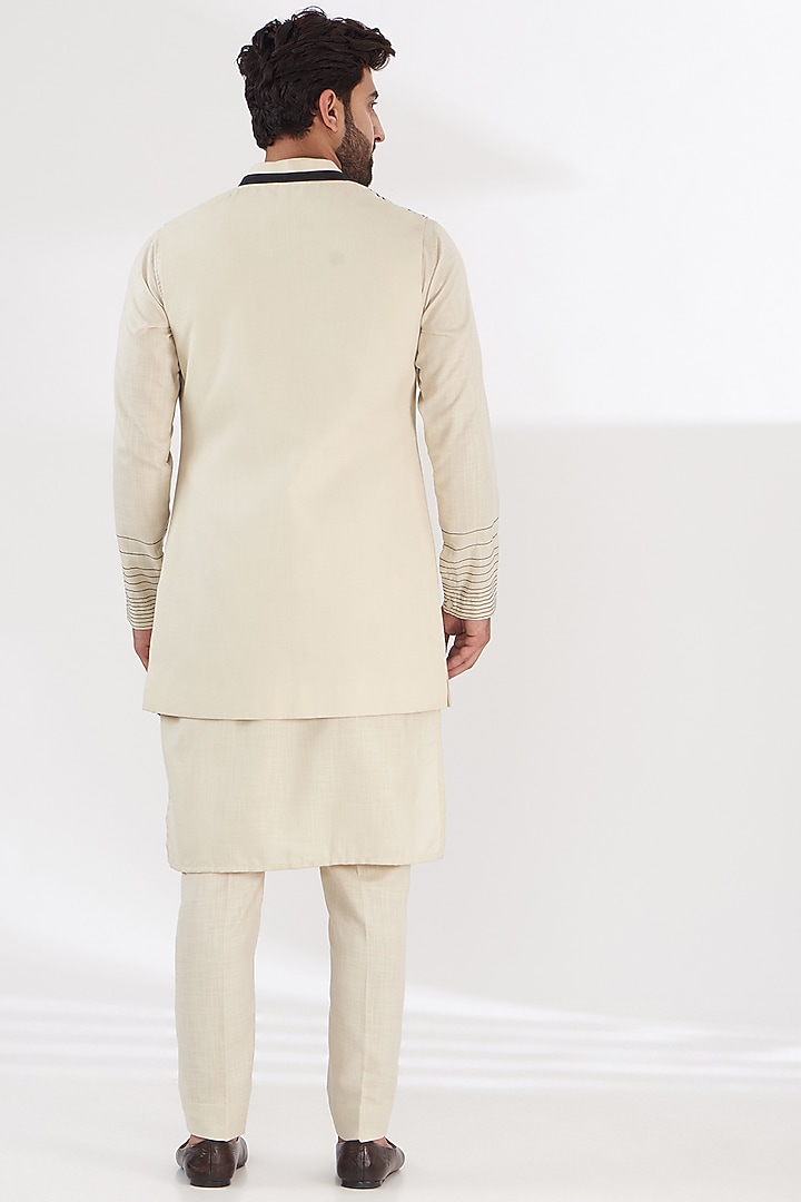 Ivory Ruby Silk Placement Printed Indowestern Set by Manish Nagdeo Men at Pernia's Pop Up Shop