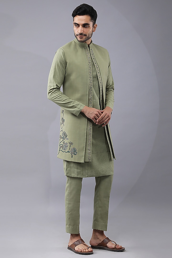 Green Ruby Silk Printed & Embroidered Bundi Jacket Set by Manish Nagdeo Men at Pernia's Pop Up Shop