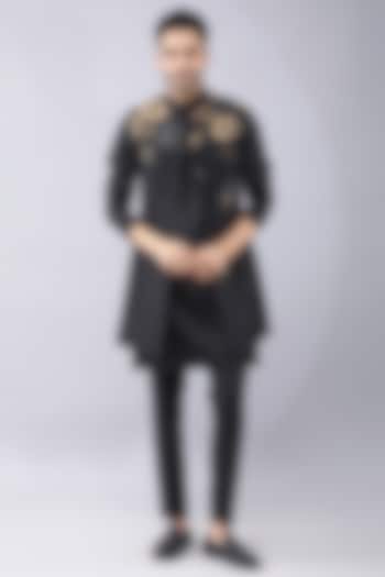 Black Art Silk Printed & Embroidered Bundi Jacket Set by Manish Nagdeo Men at Pernia's Pop Up Shop