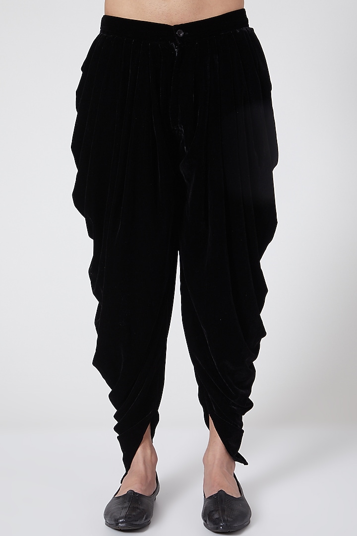 Black Kurta Set For Boys by Manish Nagdeo - Kids at Pernia's Pop Up Shop