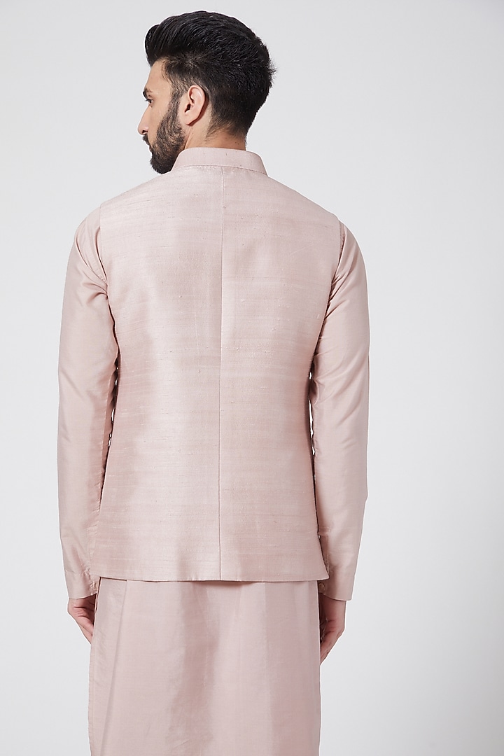 Light Pink Embroidered Kurta Set For Boys by Manish Nagdeo - Kids at Pernia's Pop Up Shop