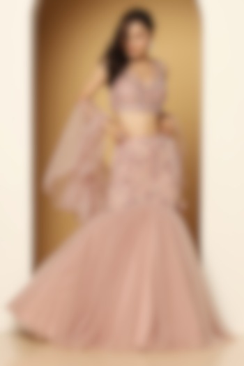 Peach Net Hand Embellished Fish-Cut Wedding Lehenga Set by MeenaGurnam at Pernia's Pop Up Shop