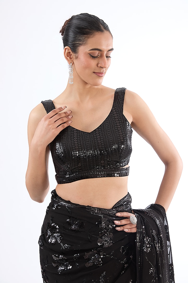 Black Georgette Sequins Embellished Party Wear Saree Set by MeenaGurnam at Pernia's Pop Up Shop