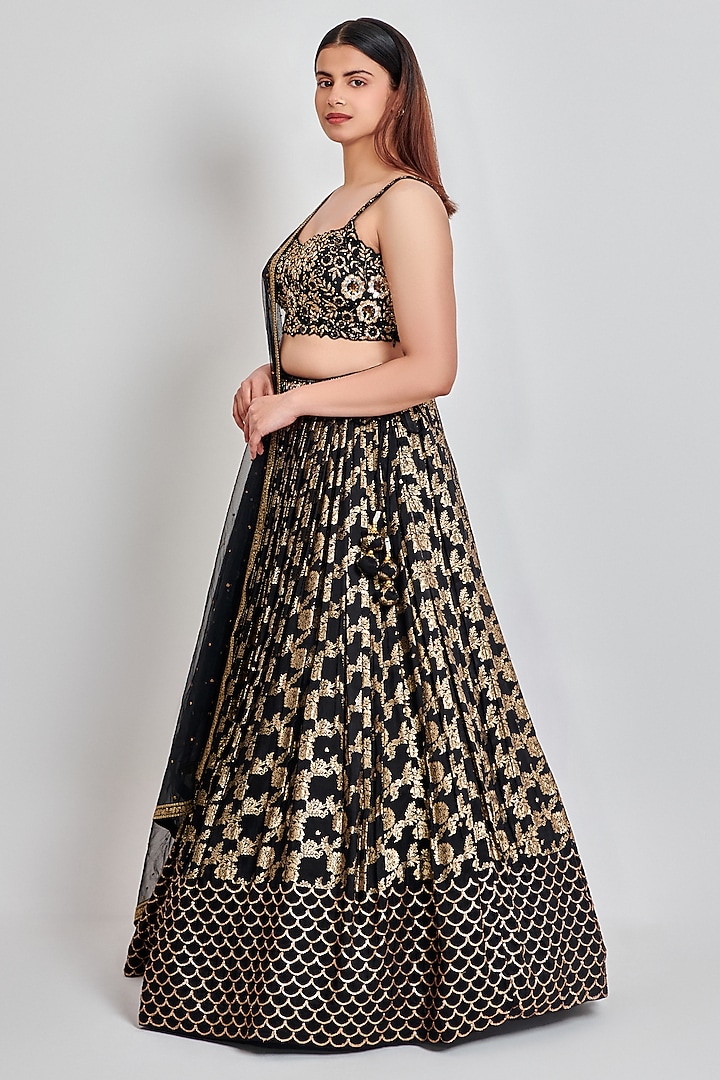 Black Jacquard Embroidered Wedding Lehenga Set by MeenaGurnam at Pernia's Pop Up Shop
