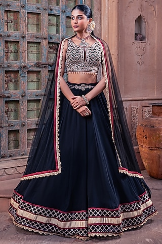 Black Net & Viscose Georgette Lehenga Set by MeenaGurnam