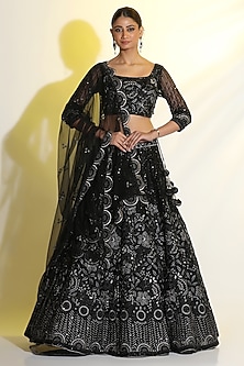 product-color-Black