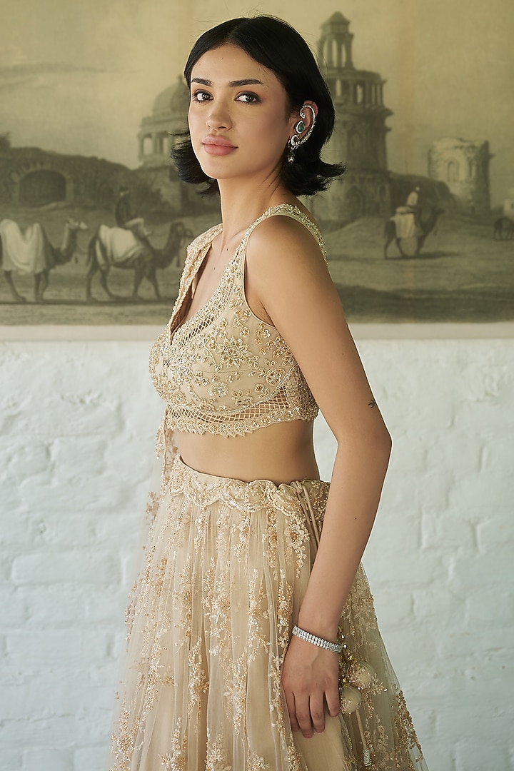 Ivory Net Resham Embellished Wedding Lehenga Set by MeenaGurnam at Pernia's Pop Up Shop