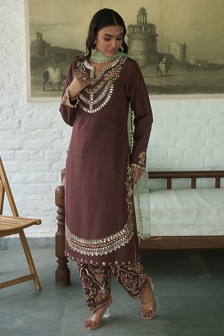 Coffee Brown Silk Sequins Embellished Kurta Set by MeenaGurnam at Pernia's Pop Up Shop
