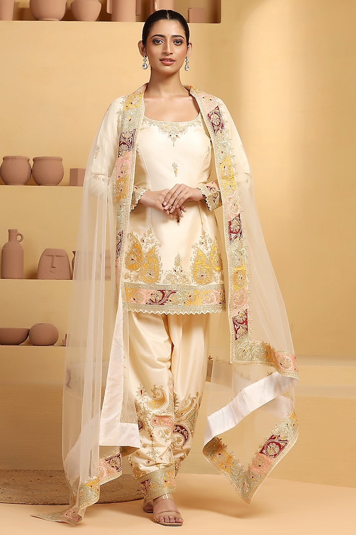 Beige Silk Sequins & Cutdana Work Kurta Set by MeenaGurnam at Pernia's Pop Up Shop