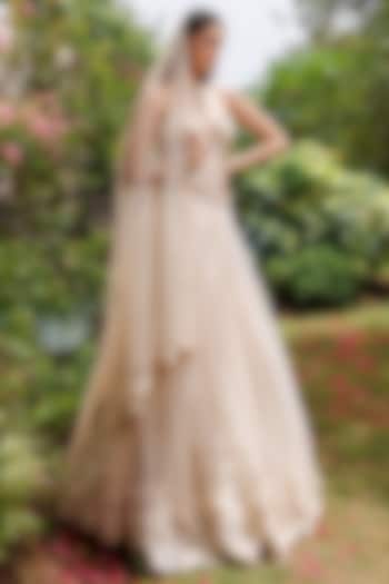 Golden Net 3D Floral Embellished Wedding Lehenga Set by MeenaGurnam at Pernia's Pop Up Shop