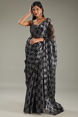 Grey Organza Geometric Printed Saree Set by MeenaGurnam