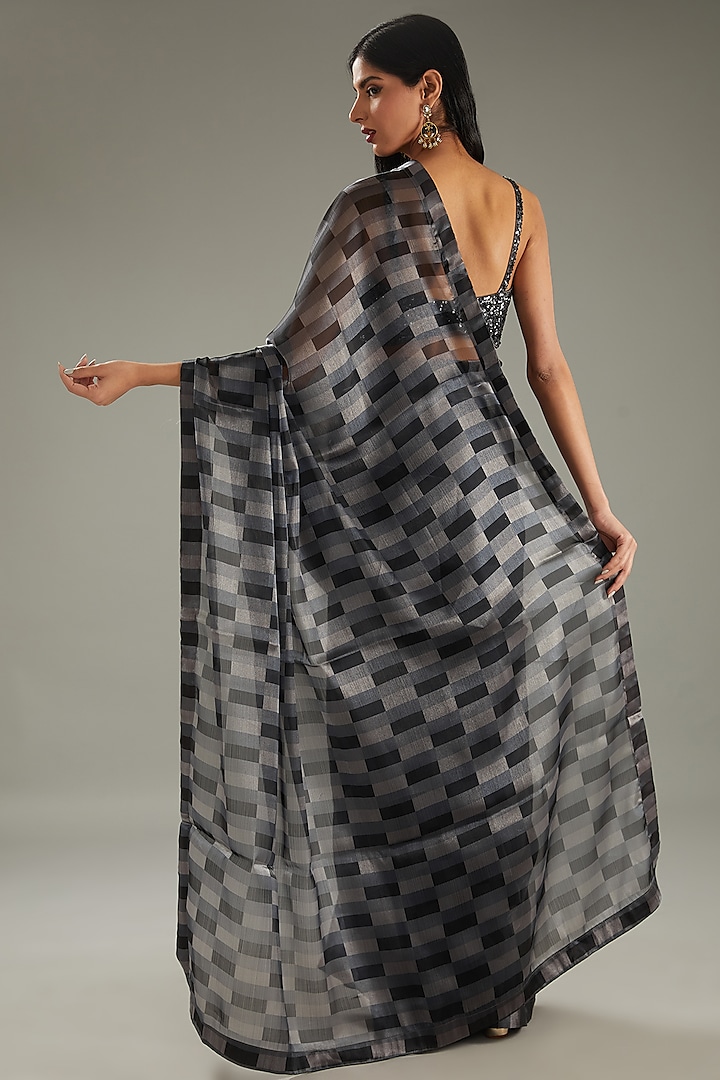 Grey Organza Geometric Printed Party Wear Saree Set by MeenaGurnam at Pernia's Pop Up Shop
