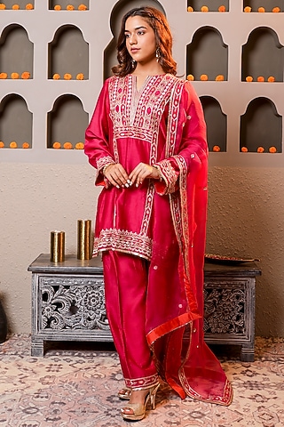 Wine Silk Chanderi Embroidered Kurta Set by Monica Khosla