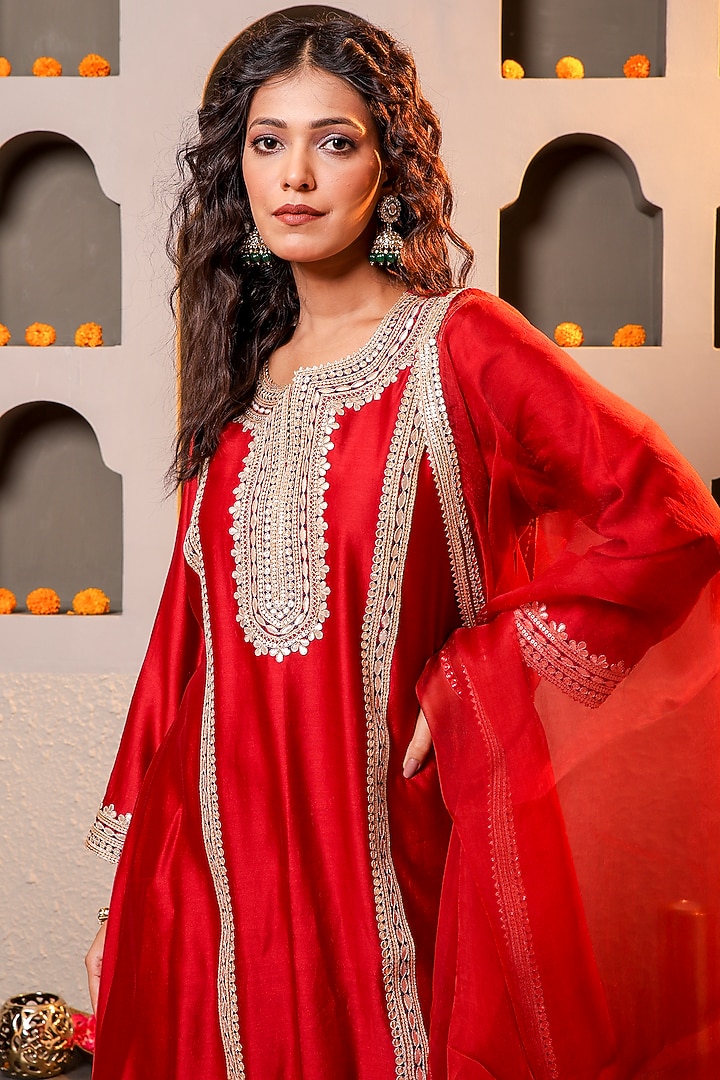 Red Silk Chanderi Embroidered Kurta Set by Monica Khosla at Pernia's Pop Up Shop