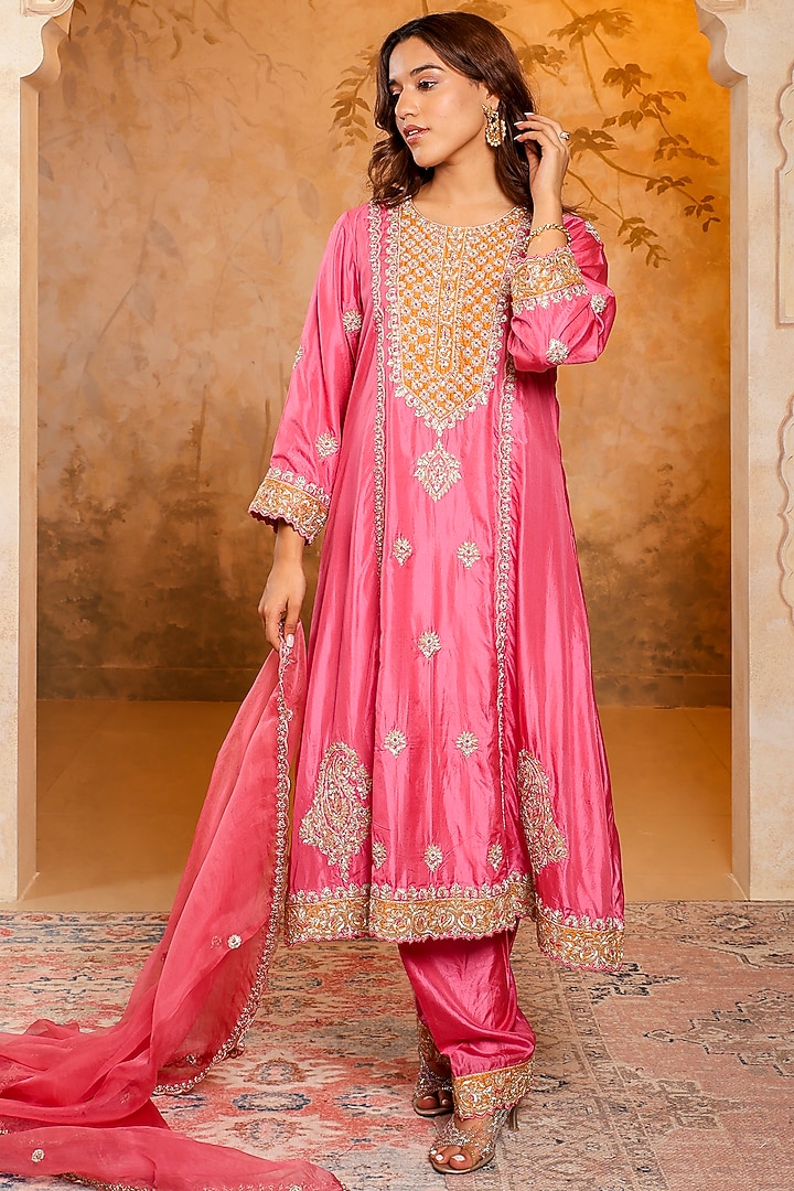 Pink Silk Embroidered Kurta Set by Monica Khosla at Pernia's Pop Up Shop
