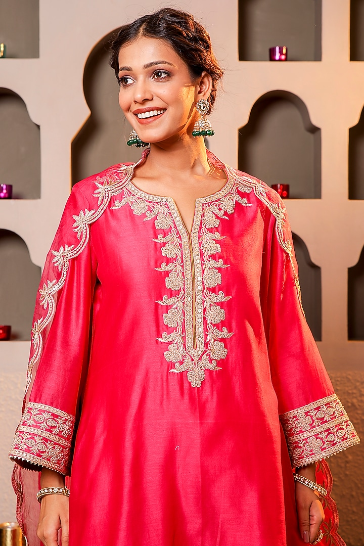 Pink Silk Chanderi Embroidered Kurta Set by Monica Khosla at Pernia's Pop Up Shop