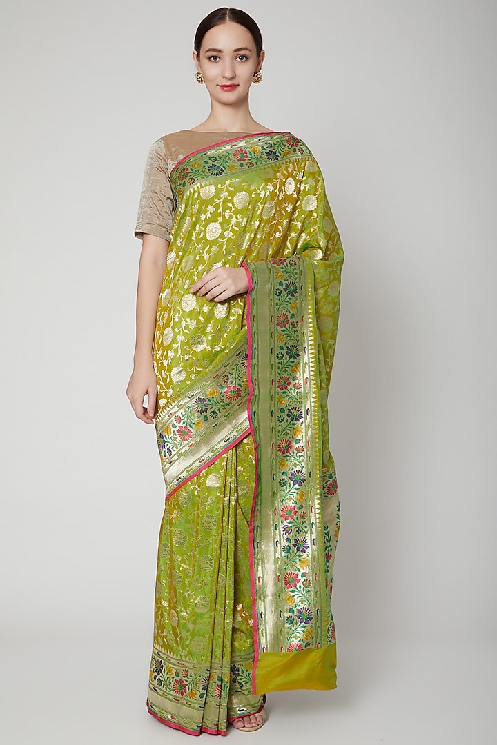Emerald Green Pure Banarasi Silk Zari Jaal Handwoven Saree Set by Mint n oranges