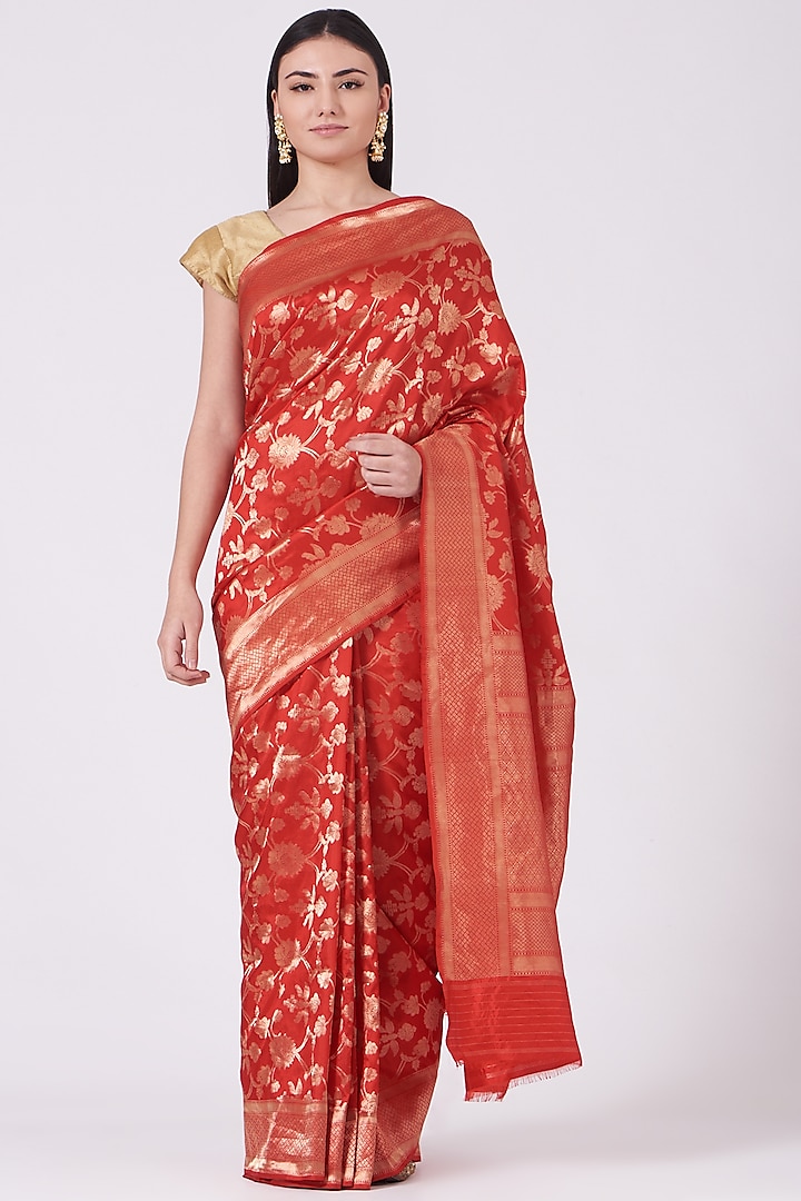 Red Pure Banarasi Silk Handwoven Saree Set by Mint N Oranges