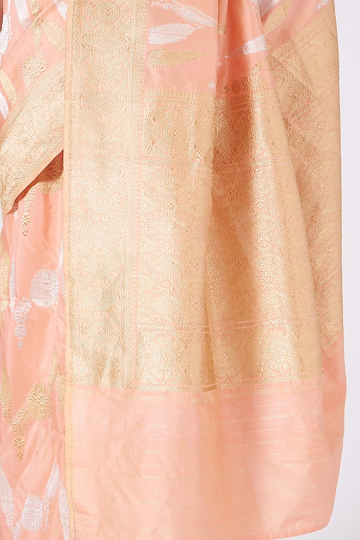 Peach Wedding Saree Set With Floral Zari Work by Mint N Oranges at Pernia's Pop Up Shop