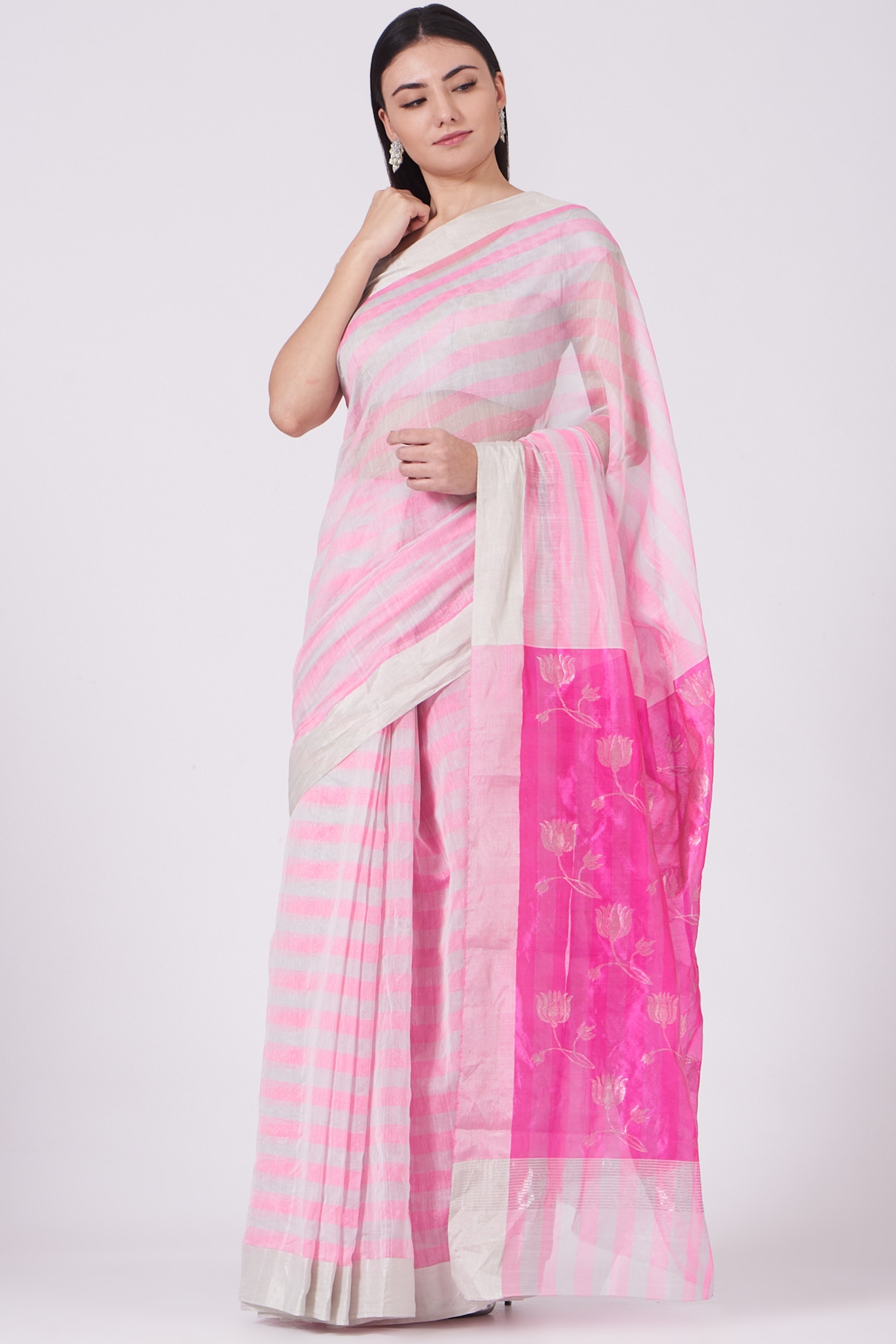 Buy Dark Pink Chanderi Saree With Zari Border And Resham Embroidery |  www.maanacreation.com