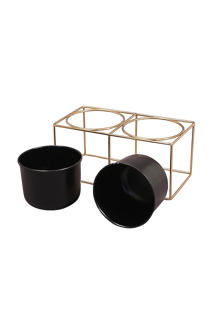 Black Iron Mini Planters With Detachable Stand(Set of 2) by Manor House at Pernia's Pop Up Shop