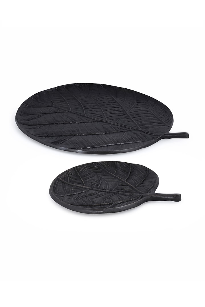 Black Aluminium Round Leaf Shaped Platter (Set of 2) by Manor House at Pernia's Pop Up Shop