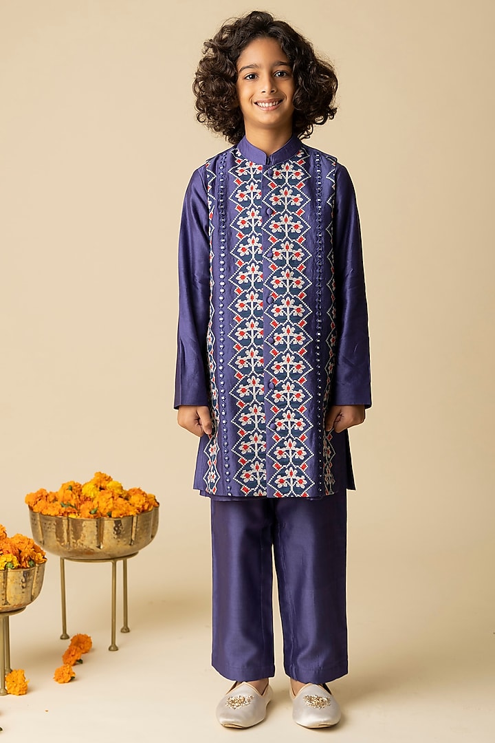 Violet Chanderi & Cotton Embroidered Jacket Set For Boys by MINI TRAILS