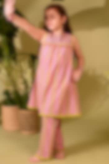 Pink Cotton Printed A-line Kurta Set For Girls by MINI TRAILS at Pernia's Pop Up Shop