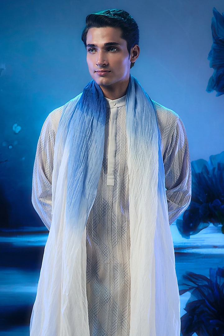 Ivory Chanderi & Linen Embroidered Kurta Set by Mandira Wirk Men at Pernia's Pop Up Shop