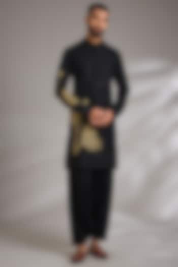 Black Japanese Fabric Printed & Hand Embroidered Kurta Set by Manish Nagdeo Men at Pernia's Pop Up Shop