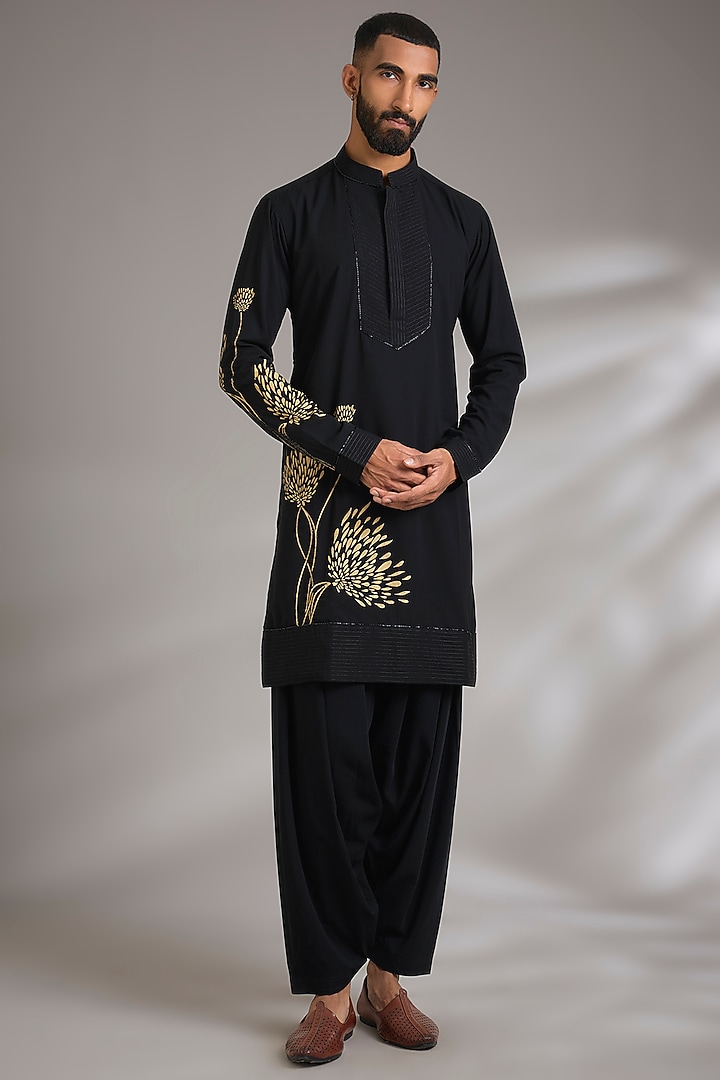 Black Japanese Fabric Printed & Hand Embroidered Kurta Set by Manish Nagdeo Men at Pernia's Pop Up Shop