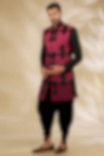 Black Art Silk Applique Work Wedding Indowestern Set by Manish Nagdeo Men at Pernia's Pop Up Shop