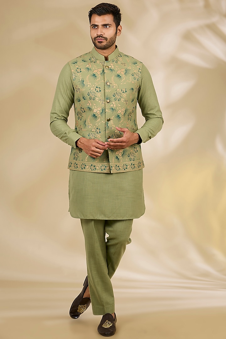 Green Ruby Silk Floral Printed Bundi Jacket Set by Manish Nagdeo Men at Pernia's Pop Up Shop