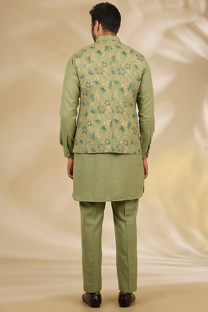 Green Ruby Silk Floral Printed Bundi Jacket Set by Manish Nagdeo Men at Pernia's Pop Up Shop