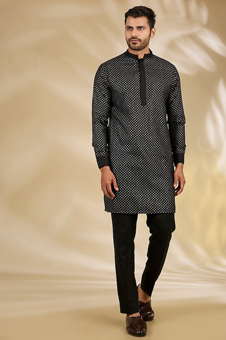 Black Ruby Silk Printed Bundi Jacket Set by Manish Nagdeo Men at Pernia's Pop Up Shop