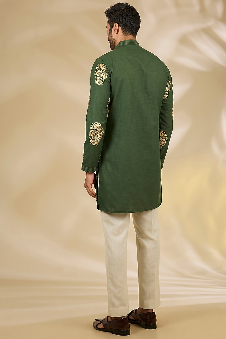 Green Ruby Silk Butta Printed Bundi Jacket Set by Manish Nagdeo Men at Pernia's Pop Up Shop