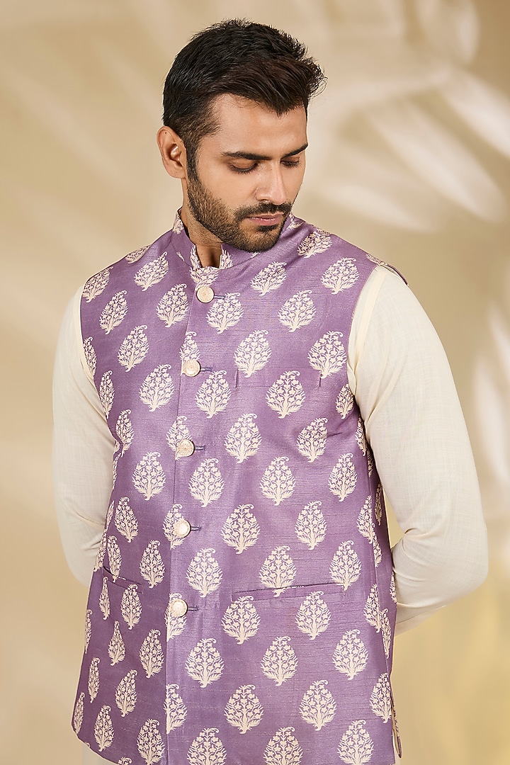 Purple Art Silk Printed Bundi Jacket Set by Manish Nagdeo Men at Pernia's Pop Up Shop