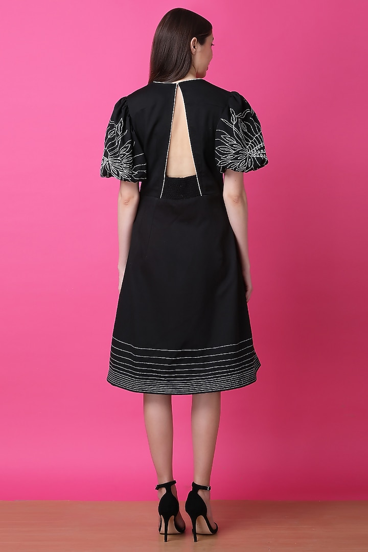 Black Luxury Crepe Thread Embroidered A-Line Vacation Dress by Manish Nagdeo at Pernia's Pop Up Shop