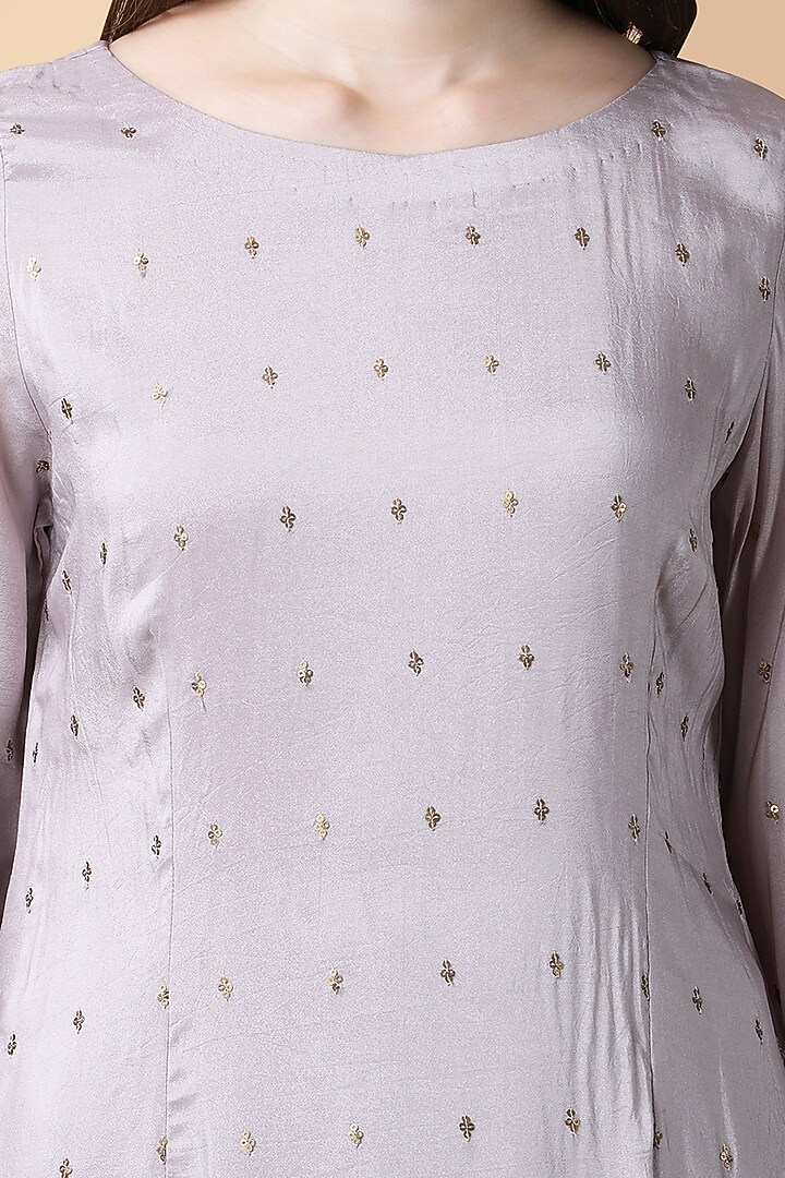 Lilac Bamboo Muslin Sequins Embroidered Kurta Set by Manish Nagdeo at Pernia's Pop Up Shop