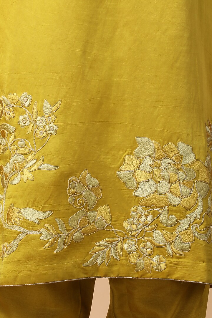Mustard Bamboo Muslin Dori Embroidered Kurta Set by Manish Nagdeo at Pernia's Pop Up Shop