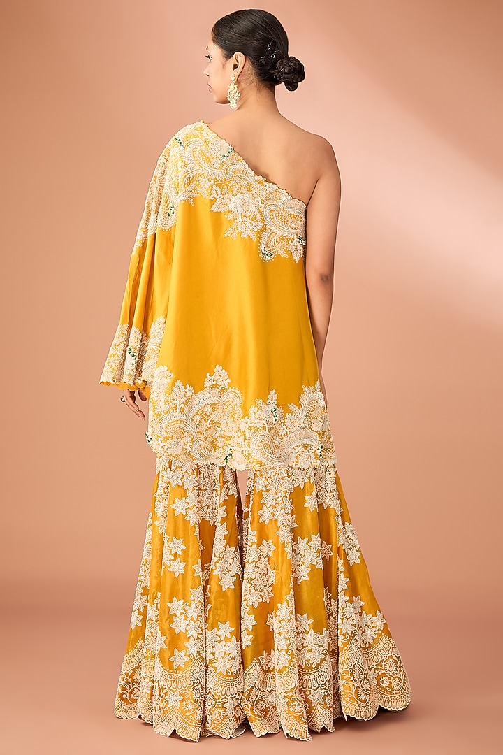 Yellow Organza Thread & Sequins Embroidered Gharara Set by Minaxi Dadoo at Pernia's Pop Up Shop