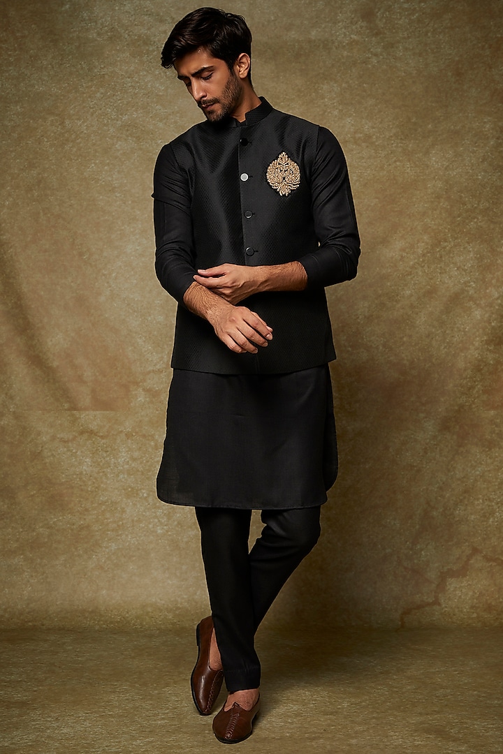Black Silk Kurta Set With Embroidered Bundi jacket by Manish Nagdeo