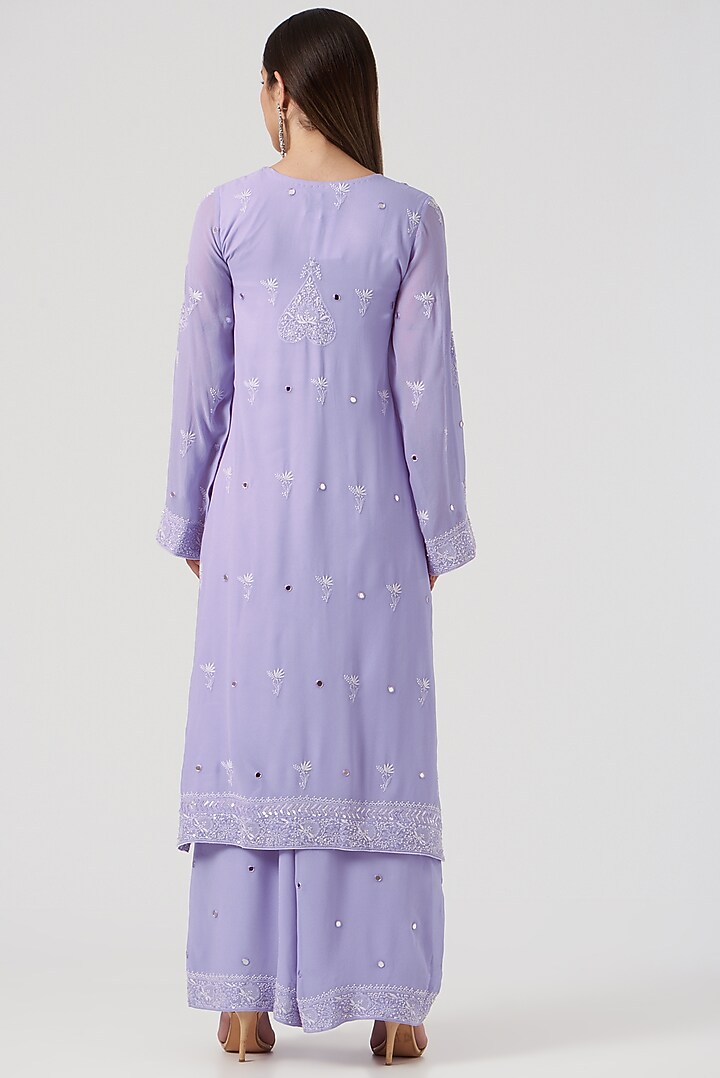 Mauve Embroidered Kurta Set by The Mohi Studio at Pernia's Pop Up Shop