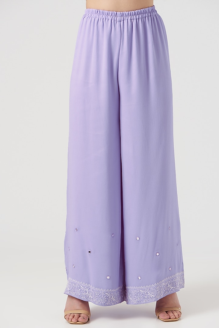 Mauve Embroidered Kurta Set by The Mohi Studio at Pernia's Pop Up Shop